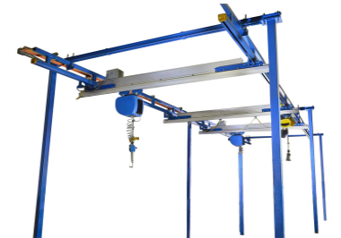 光伏發電廠安裝使用冠航組合式軌道起重機